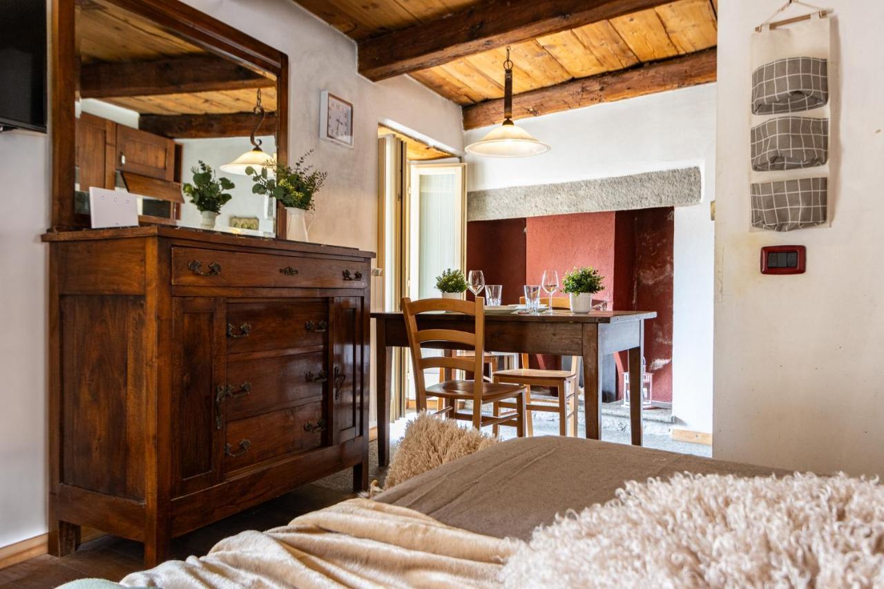Stay5Vie: Incantevole Monolocale/Balcone/Borgo Domodossola Εξωτερικό φωτογραφία